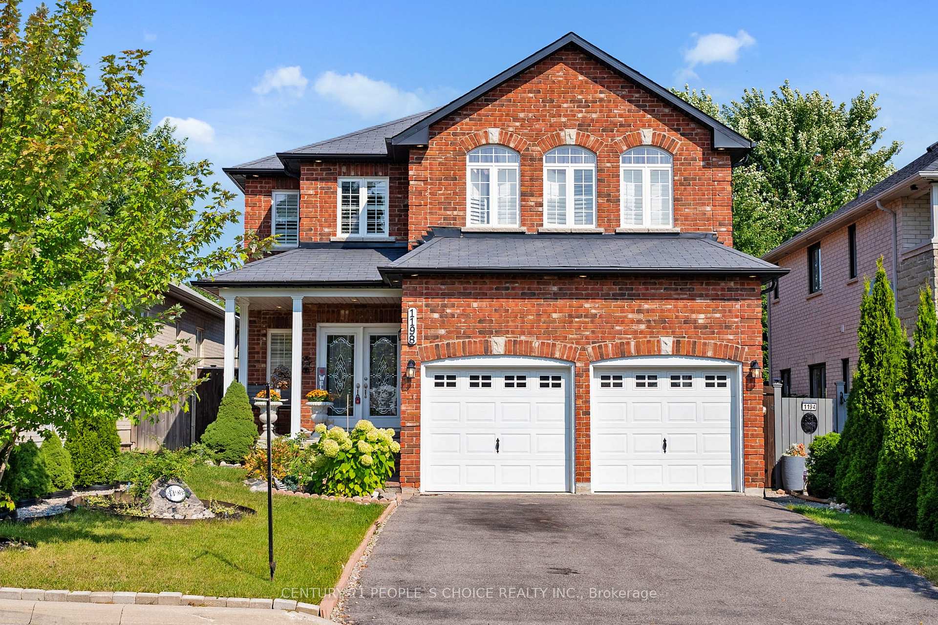 Front of 1198 Westmount Avenue