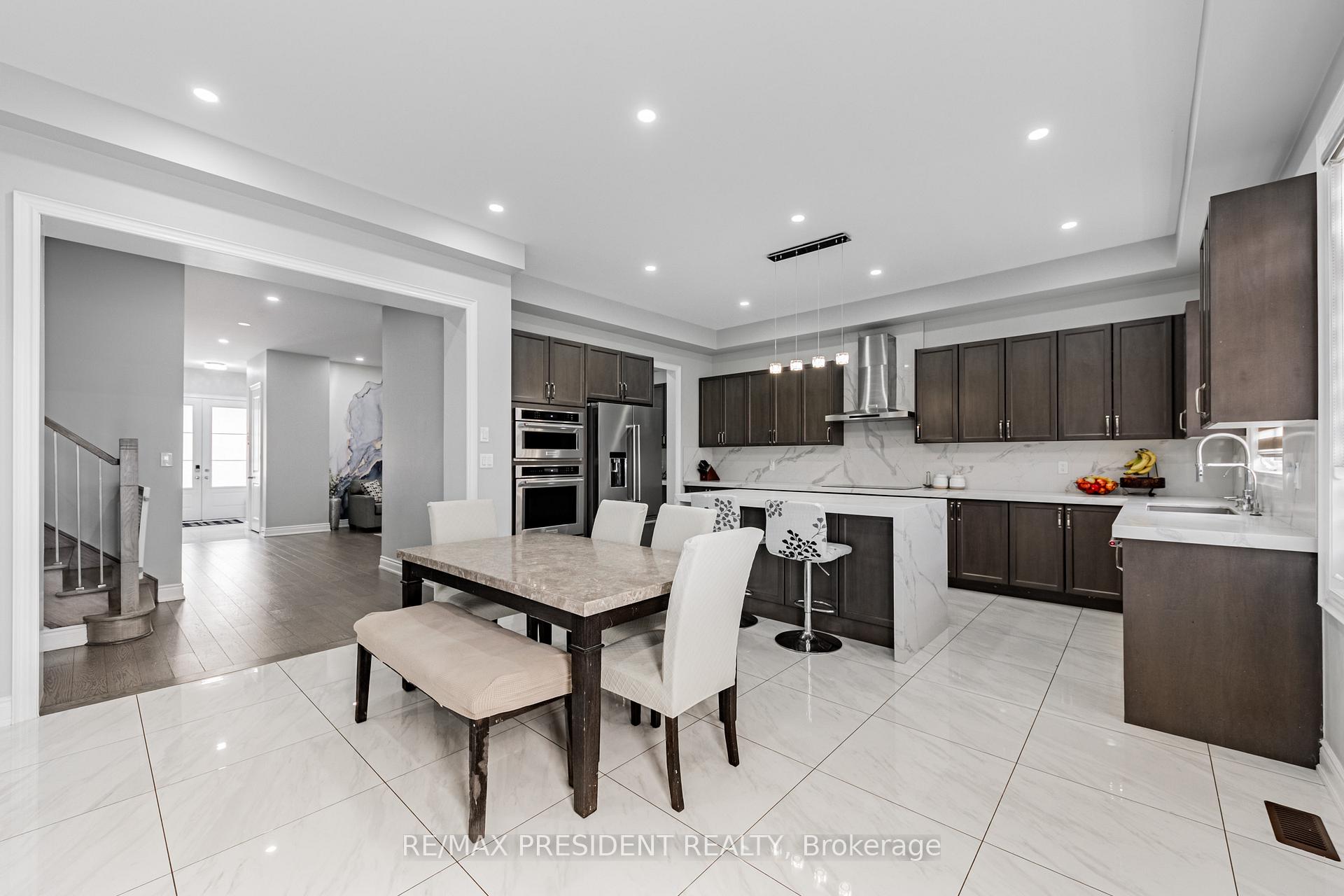 Photo 9 of 32 Elderbridge Road, Brampton, Toronto Gore Rural Estate — HOMEH