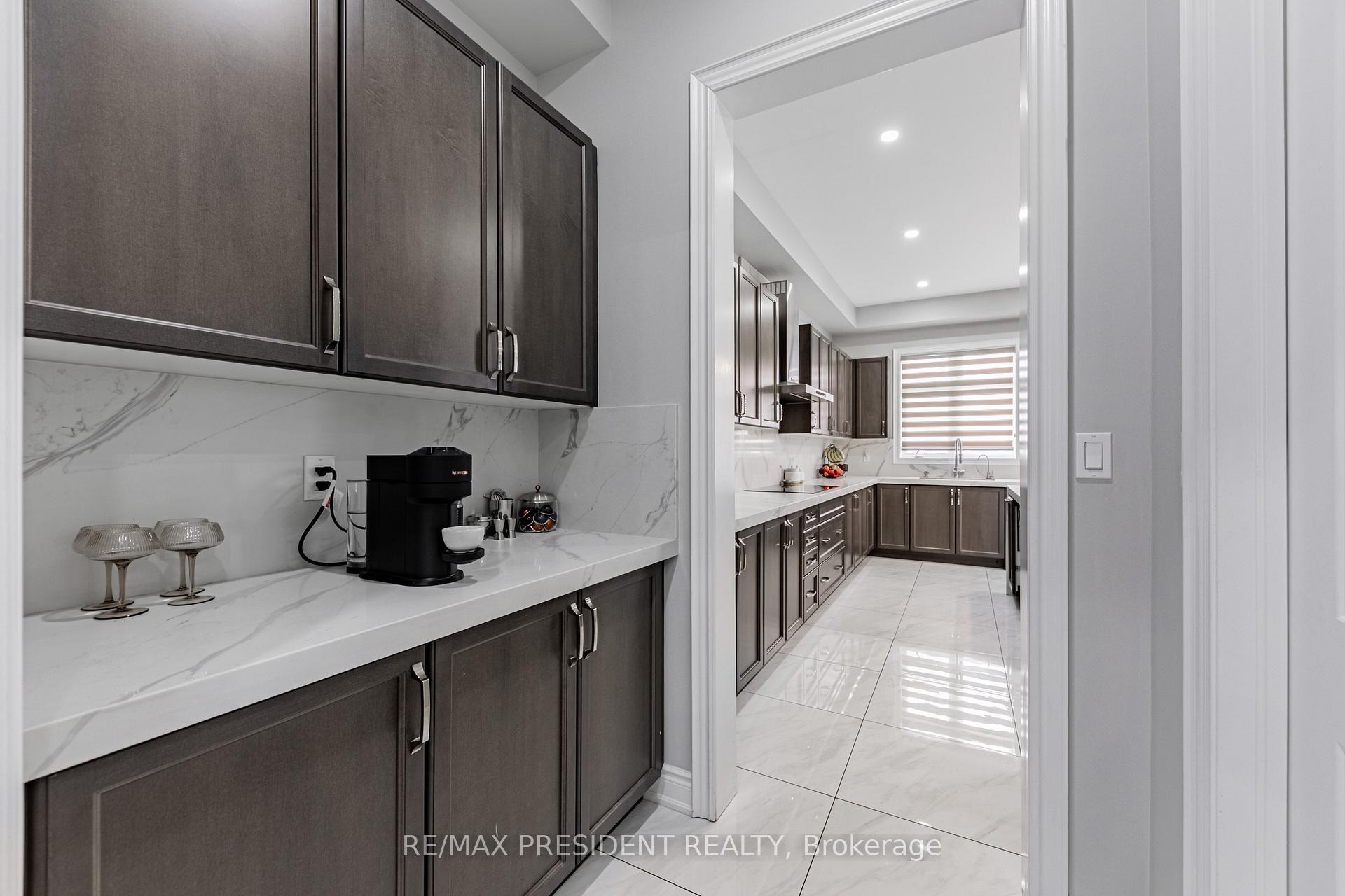 Photo 12 of 32 Elderbridge Road, Brampton, Toronto Gore Rural Estate — HOMEH