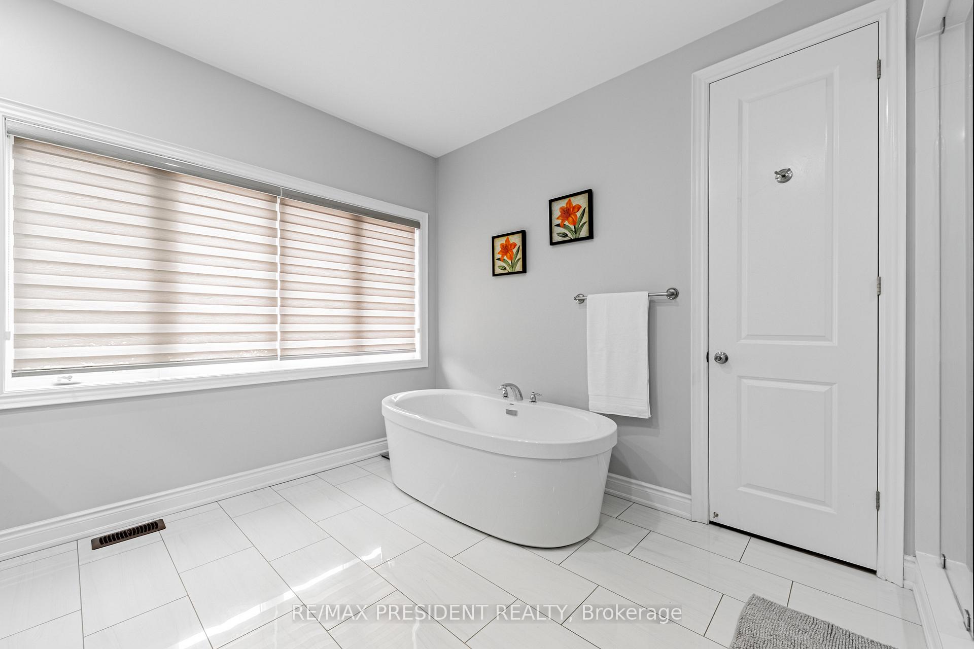 Photo 17 of 32 Elderbridge Road, Brampton, Toronto Gore Rural Estate — HOMEH