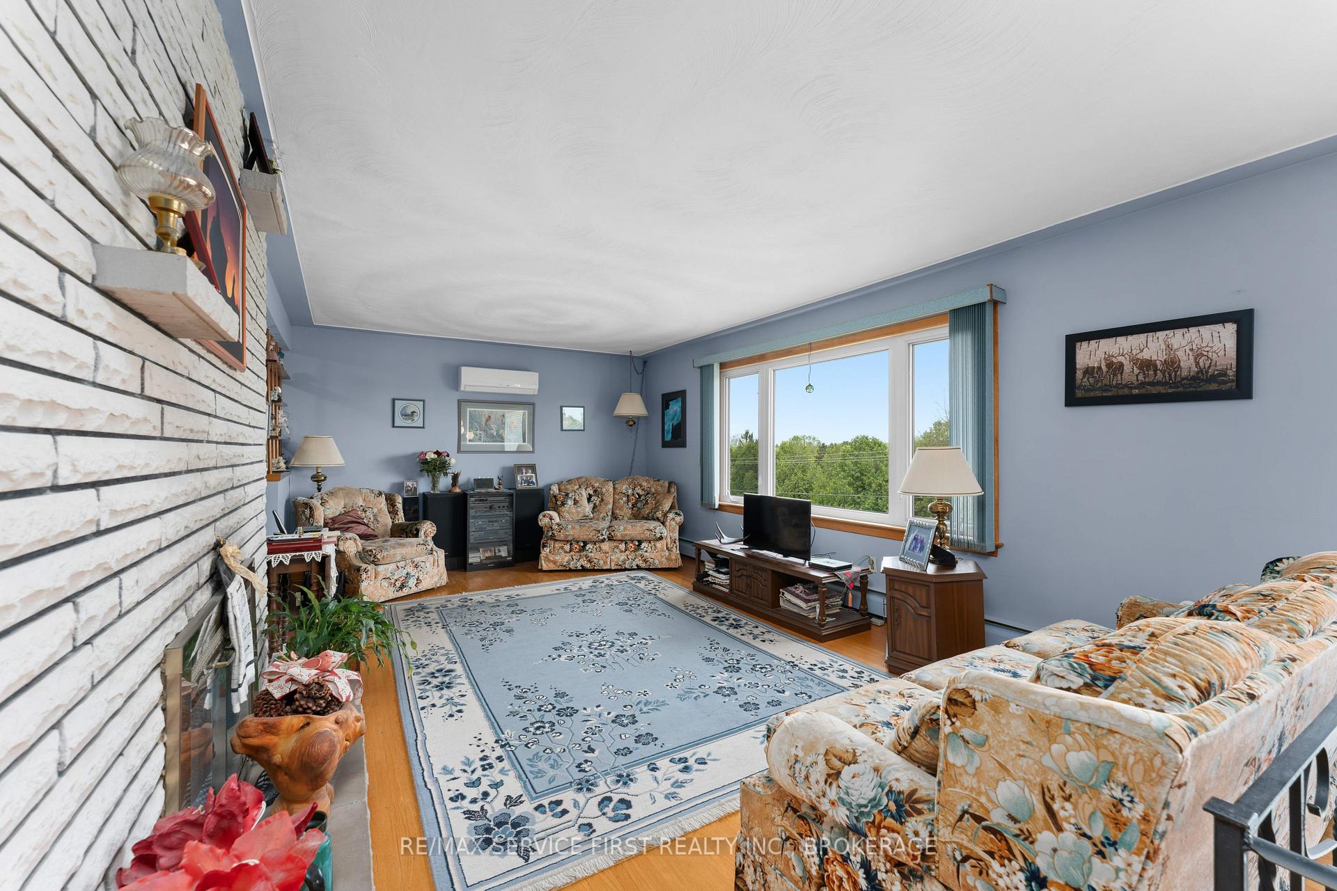 Photo 10 of 720 Mona Drive, Kingston — HOMEH
