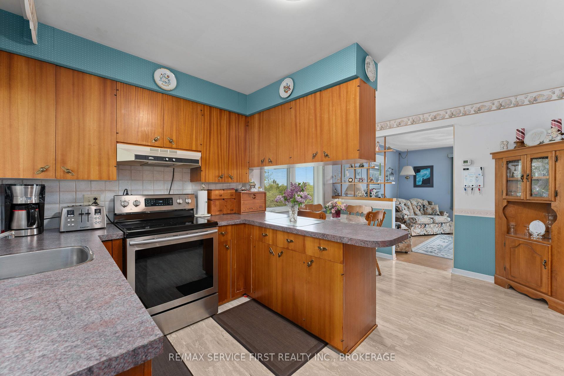 Photo 7 of 720 Mona Drive, Kingston — HOMEH