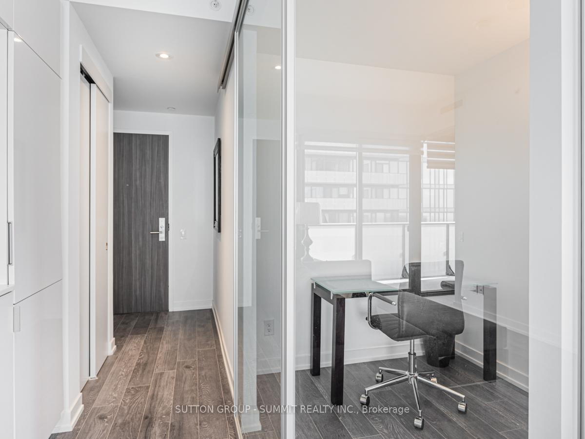 Photo 13 of Unit 3202, 185 Roehampton Avenue, Toronto, Mount Pleasant West — HOMEH