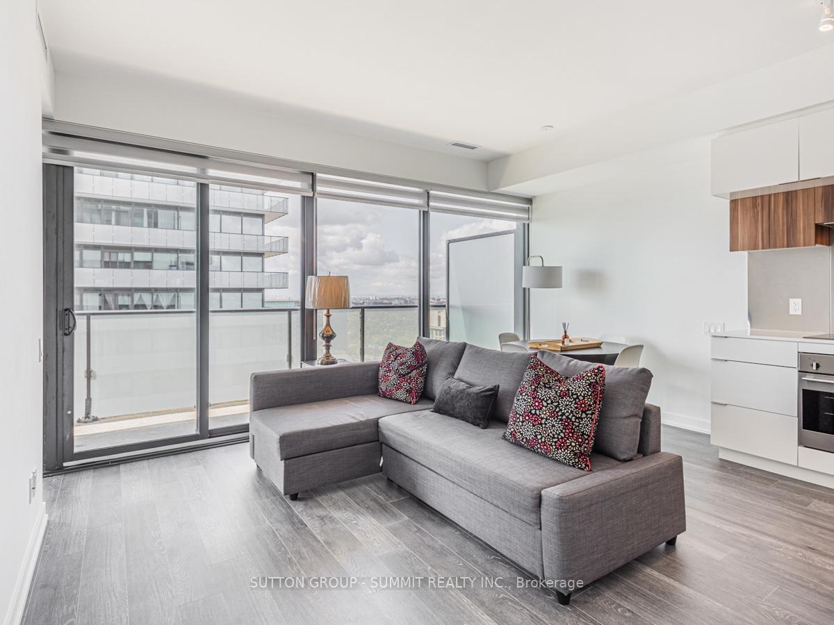 Photo 7 of Unit 3202, 185 Roehampton Avenue, Toronto, Mount Pleasant West — HOMEH