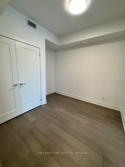 Photo 9 of Unit 505, 8 Manor Road W, Toronto, Yonge-Eglinton — HOMEH