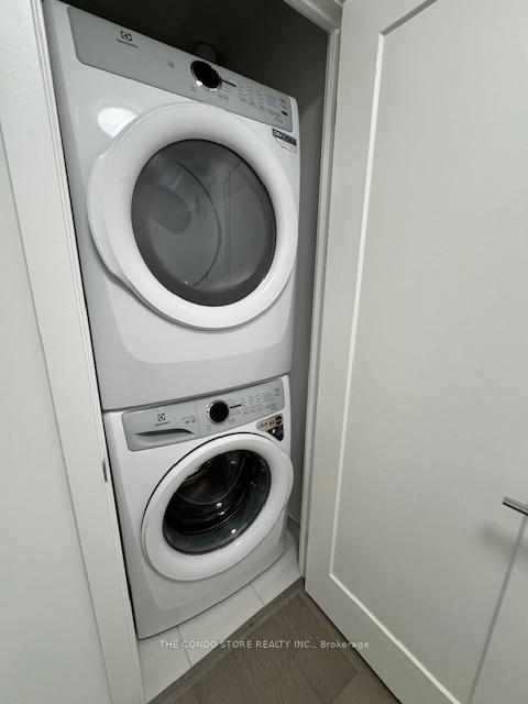 Photo 13 of Unit 505, 8 Manor Road W, Toronto, Yonge-Eglinton — HOMEH