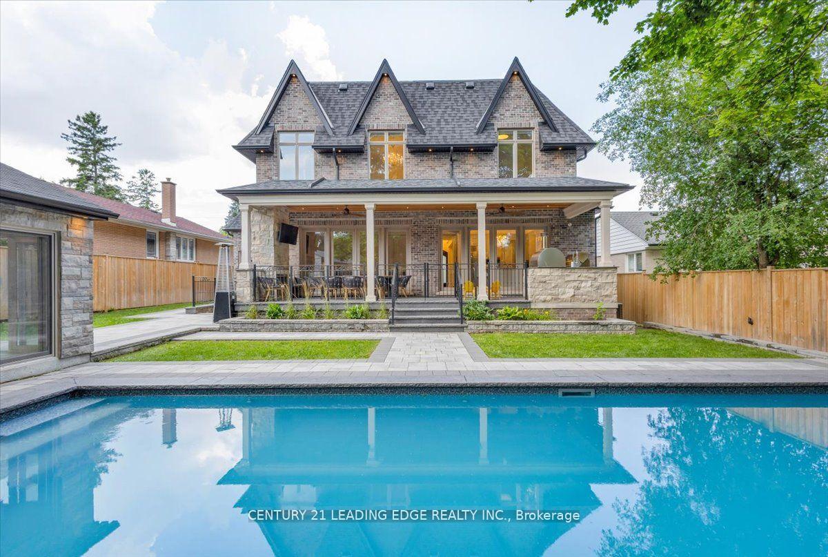 Front of 25 Talisman Crescent