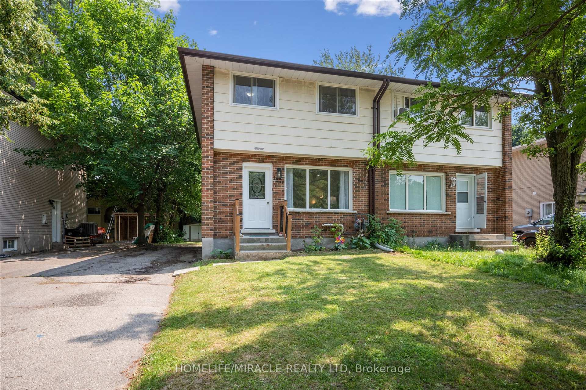Photo 1 of 187A Cedarvale Crescent, Waterloo — HOMEH