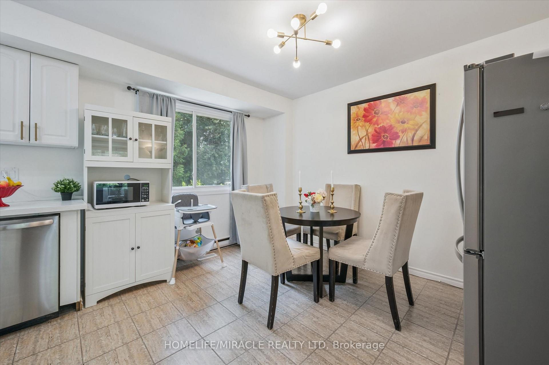Photo 6 of 187A Cedarvale Crescent, Waterloo — HOMEH