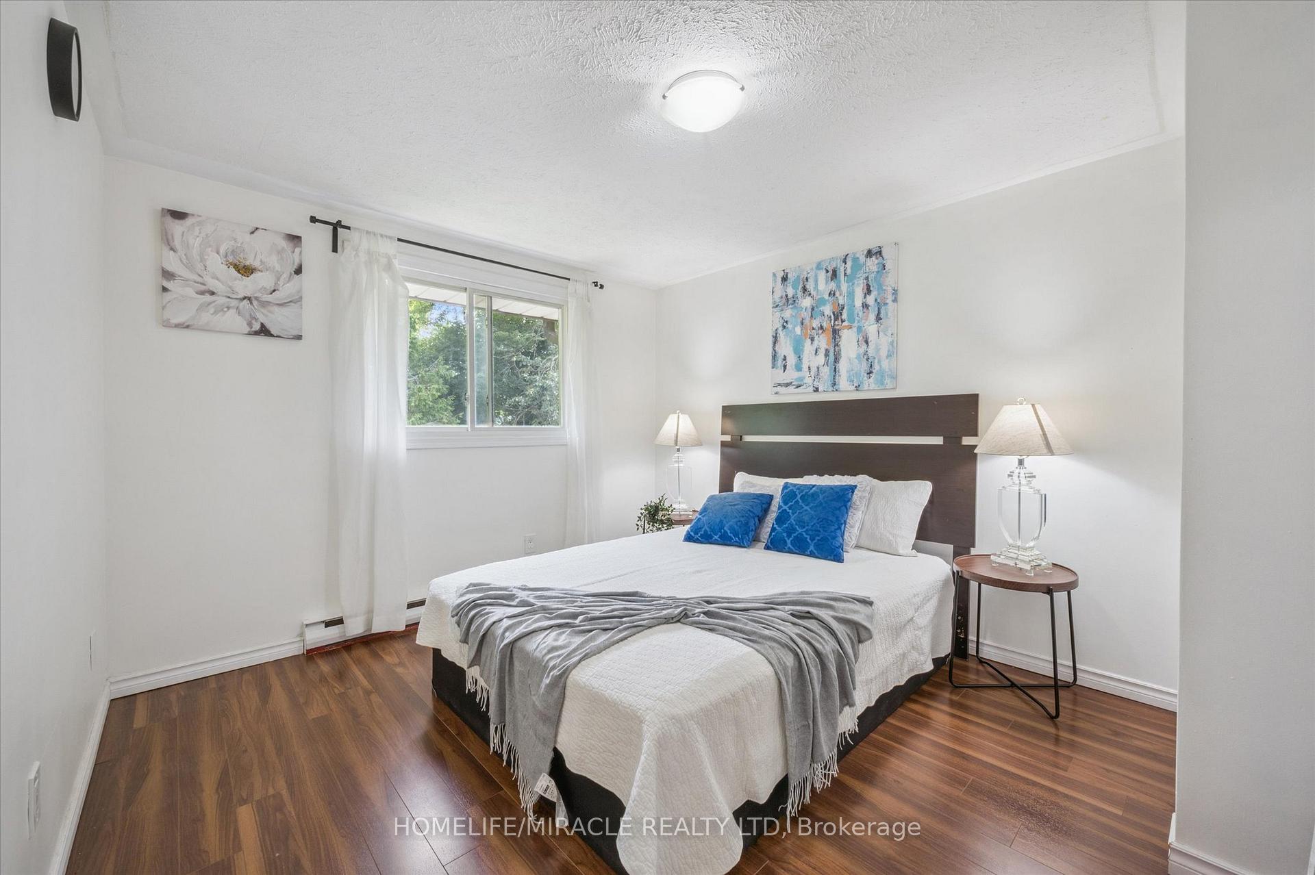 Photo 17 of 187A Cedarvale Crescent, Waterloo — HOMEH