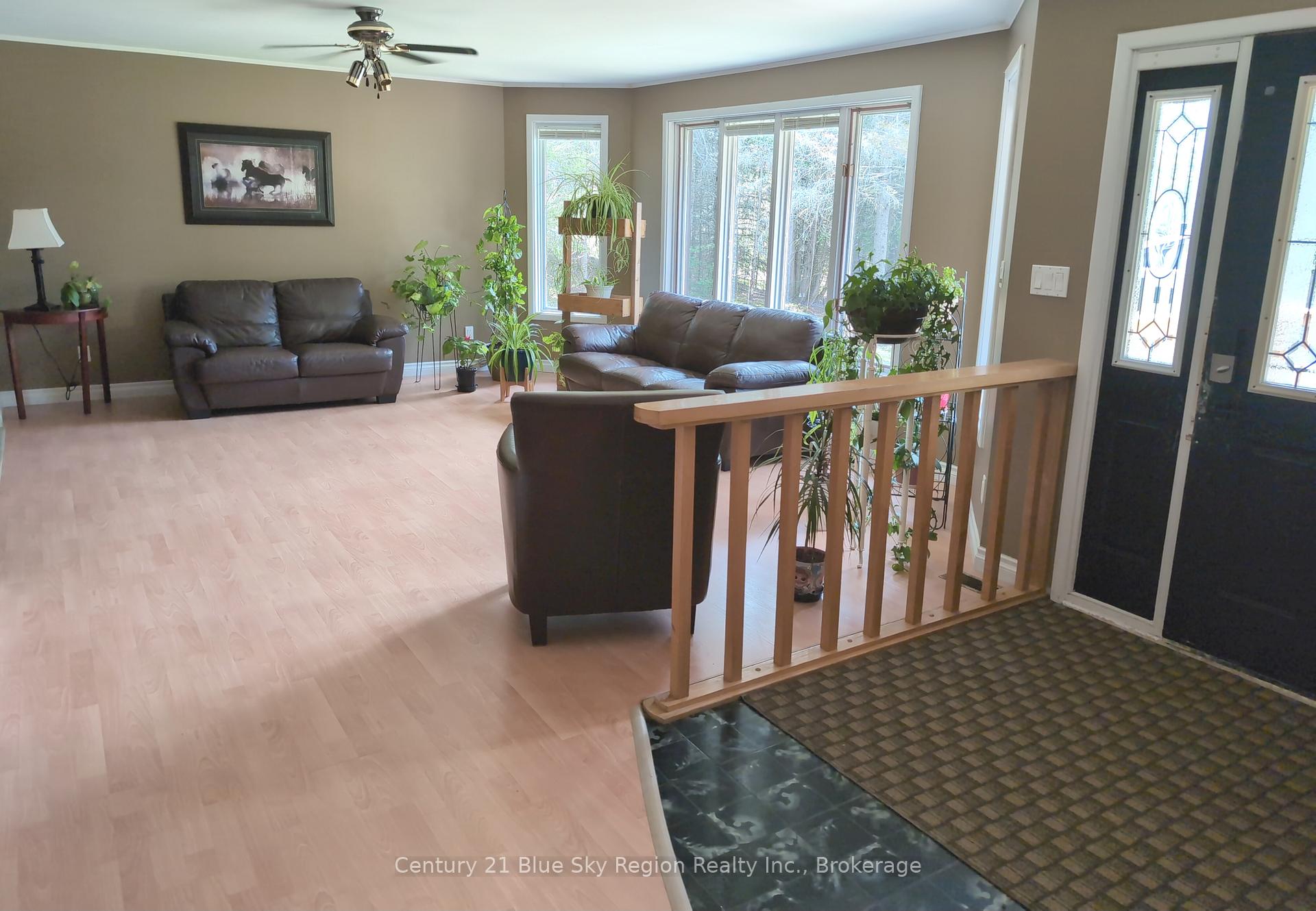 Photo 17 of 556 Genesee Lake Road, Powassan — HOMEH