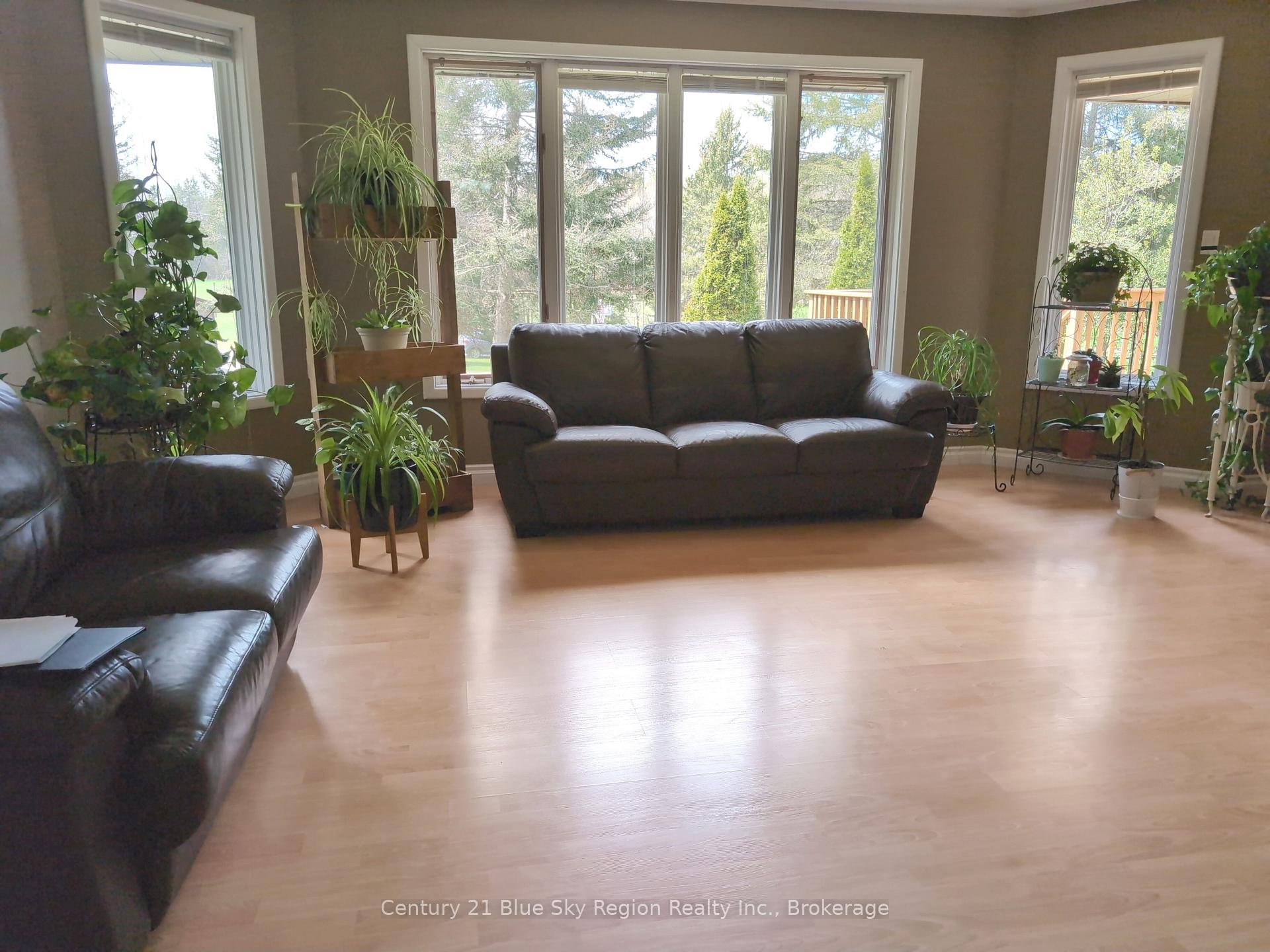 Photo 14 of 556 Genesee Lake Road, Powassan — HOMEH