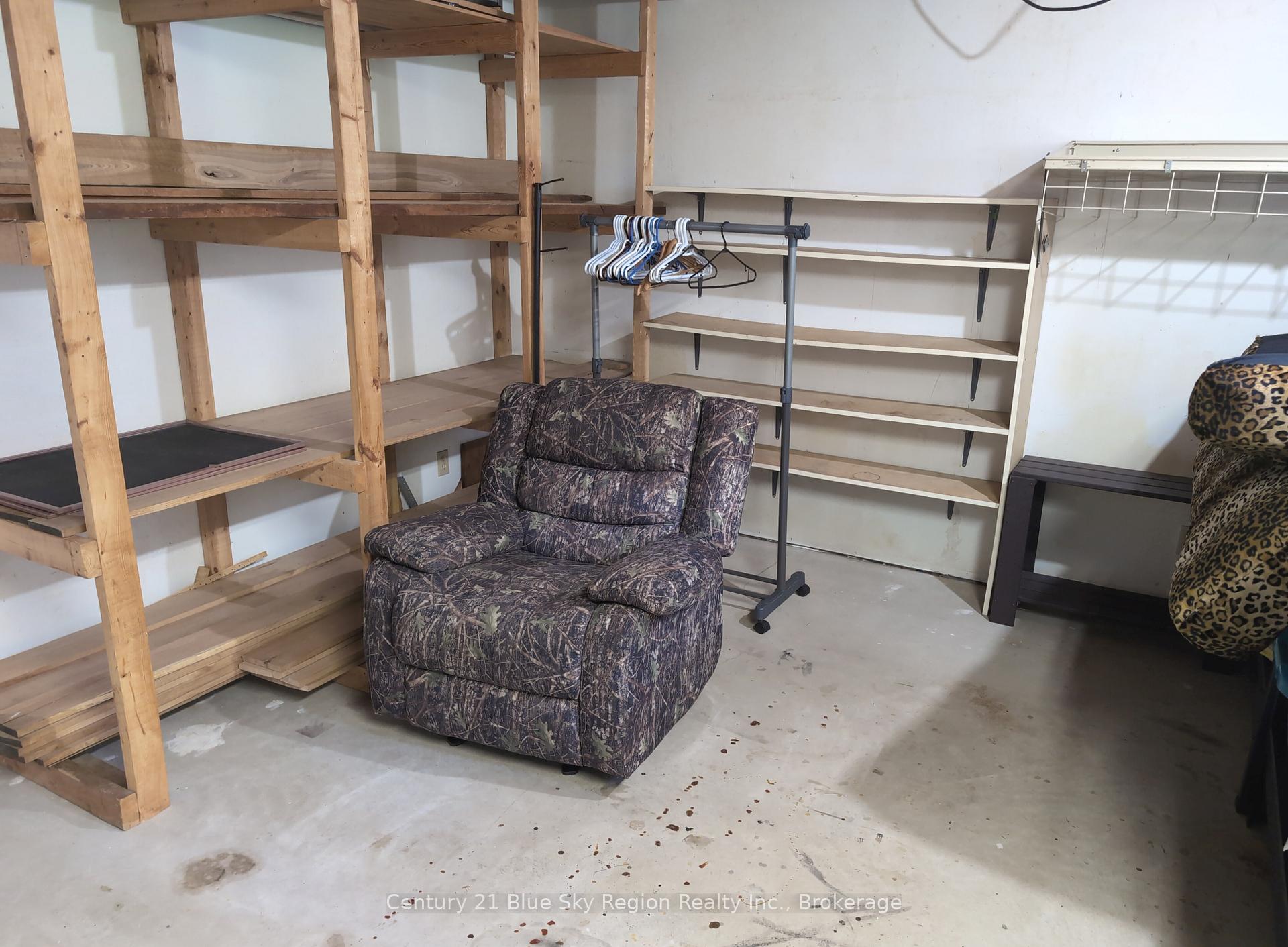 Photo 41 of 556 Genesee Lake Road, Powassan — HOMEH
