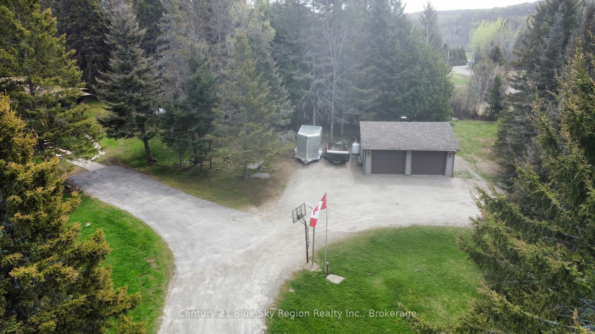 Photo 35 of 556 Genesee Lake Road, Powassan — HOMEH