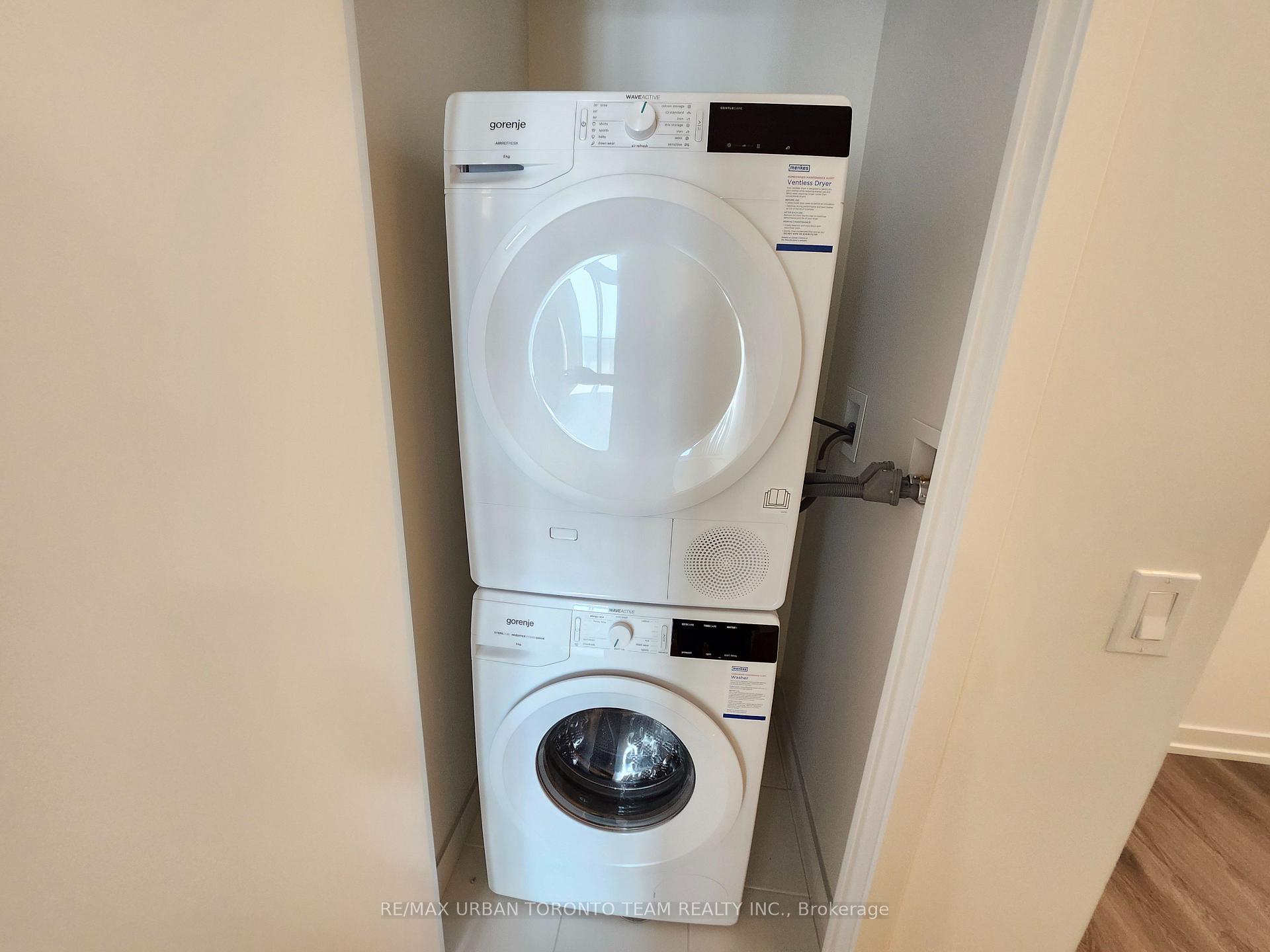 Photo 5 of Unit 6108, 225 Commerce Street, Vaughan, Vaughan Corporate Centre — HOMEH