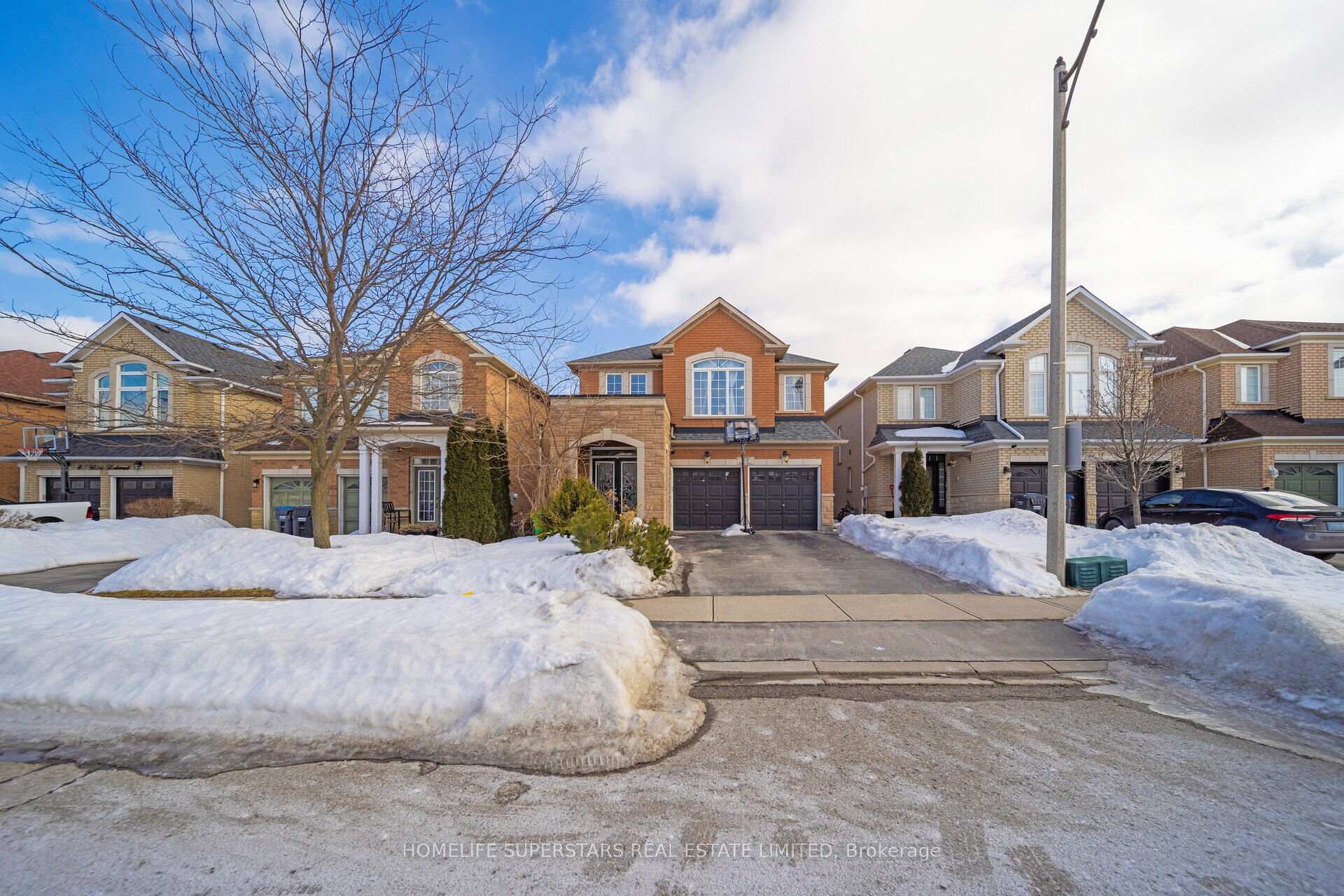 Photo 1 of 47 Buick Boulevard, Brampton, Fletcher's Meadow — HOMEH