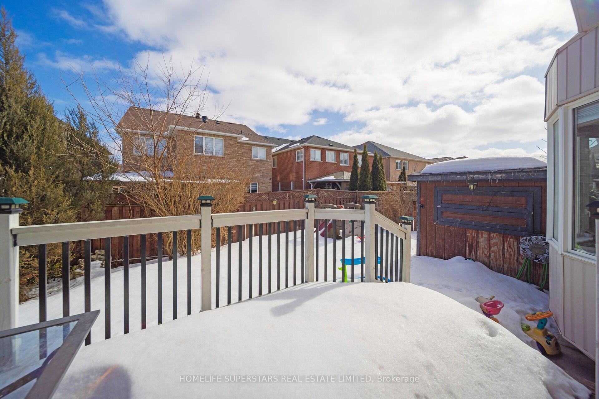 Photo 41 of 47 Buick Boulevard, Brampton, Fletcher's Meadow — HOMEH