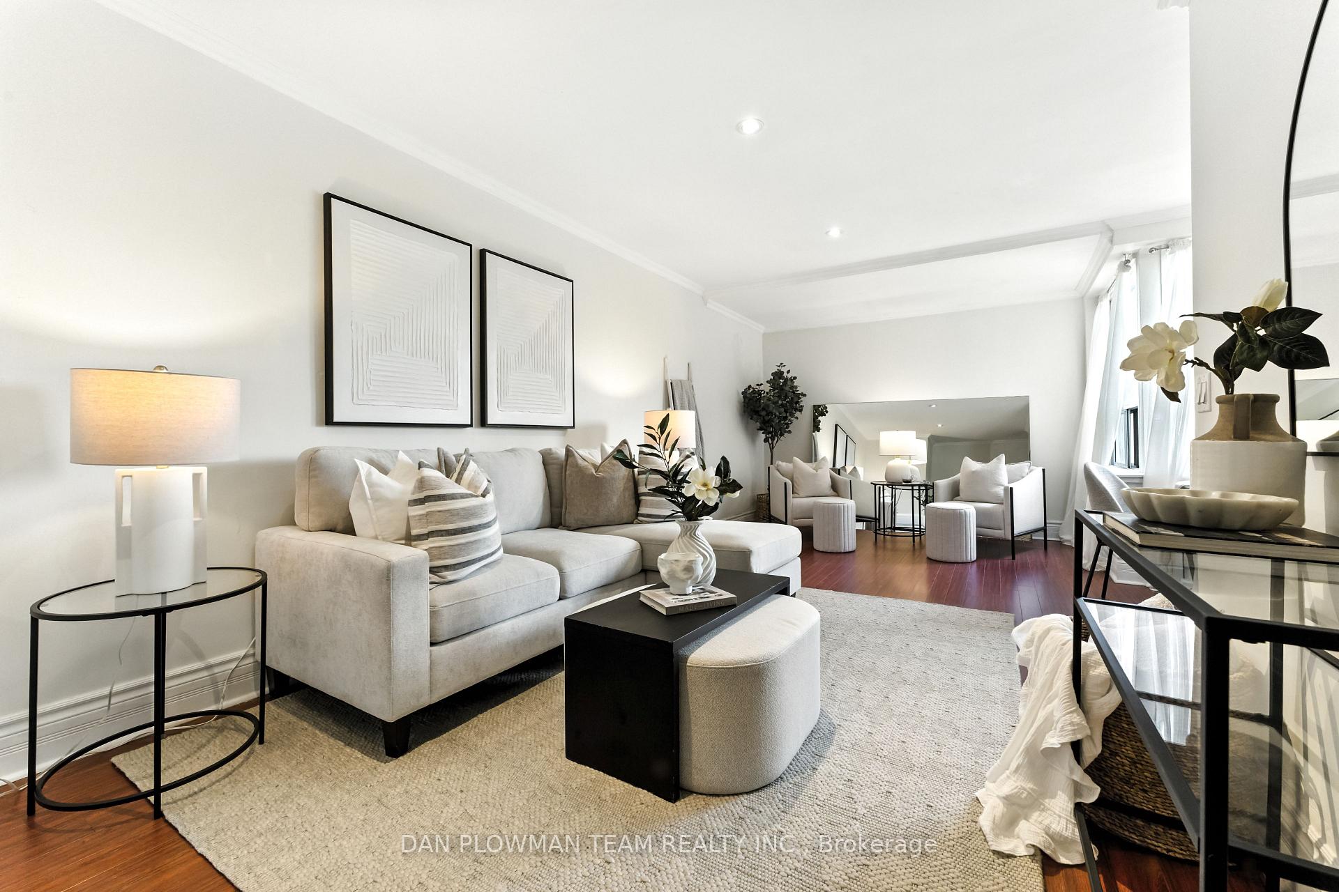 Photo 1 of Unit 203, 2550 Bathurst Street, Toronto, Forest Hill North — HOMEH