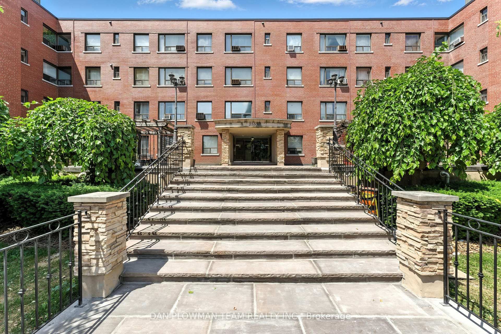 Photo 16 of Unit 203, 2550 Bathurst Street, Toronto, Forest Hill North — HOMEH
