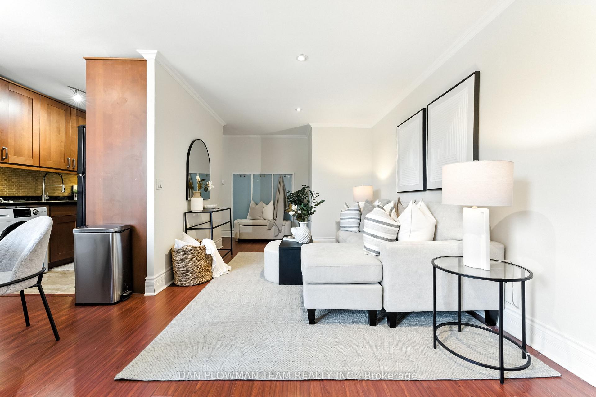 Photo 17 of Unit 203, 2550 Bathurst Street, Toronto, Forest Hill North — HOMEH