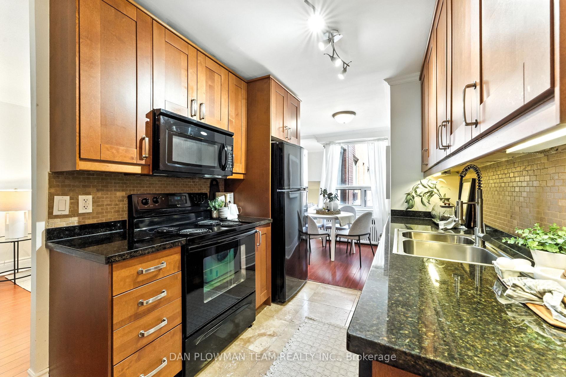 Photo 25 of Unit 203, 2550 Bathurst Street, Toronto, Forest Hill North — HOMEH