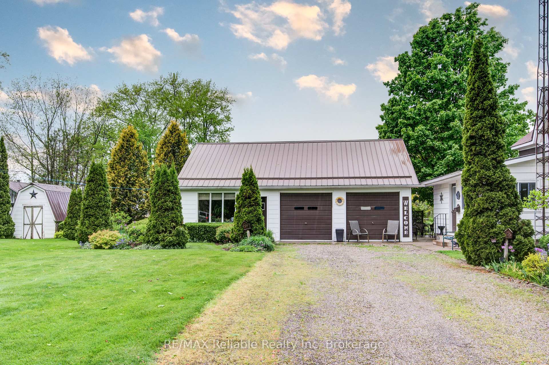 Photo 7 of 42 Third Street, Huron East, Egmondville — HOMEH