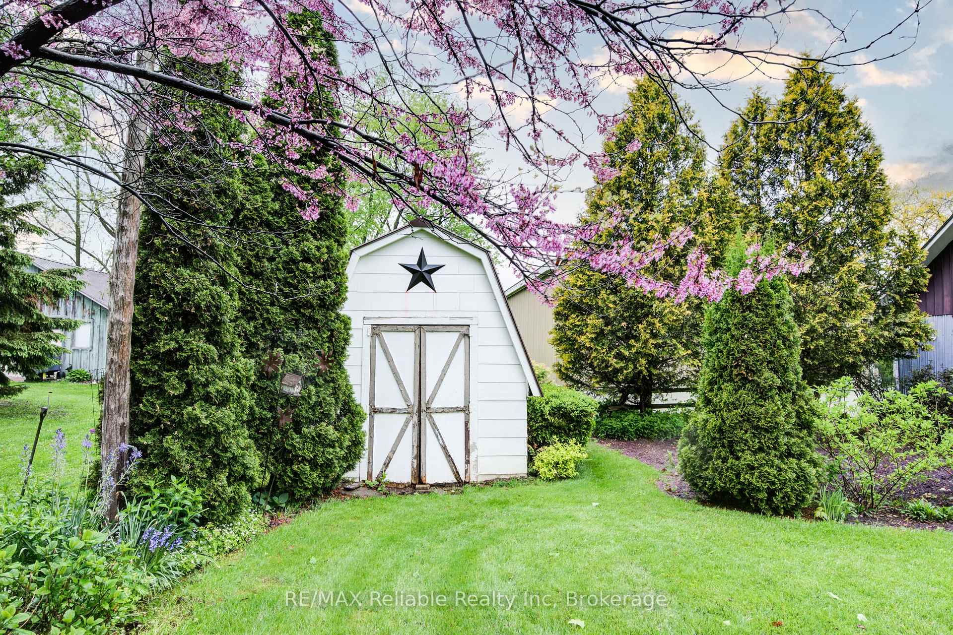 Photo 22 of 42 Third Street, Huron East, Egmondville — HOMEH