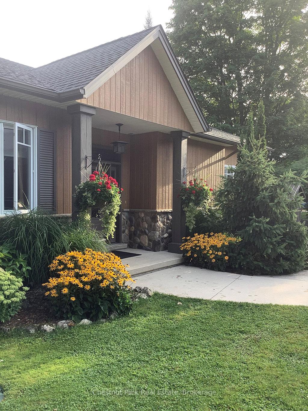 Photo 7 of 111 Blue Mountain Maples Road, Grey Highlands — HOMEH
