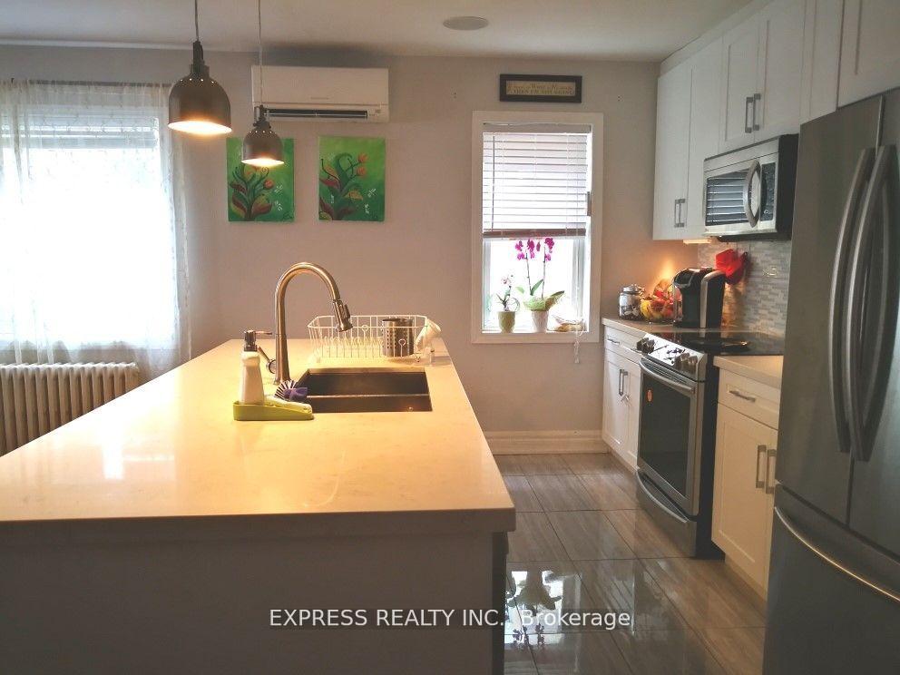 Photo 3 of Unit 2, 1134 Avenue Road, Toronto, Lawrence Park South — HOMEH