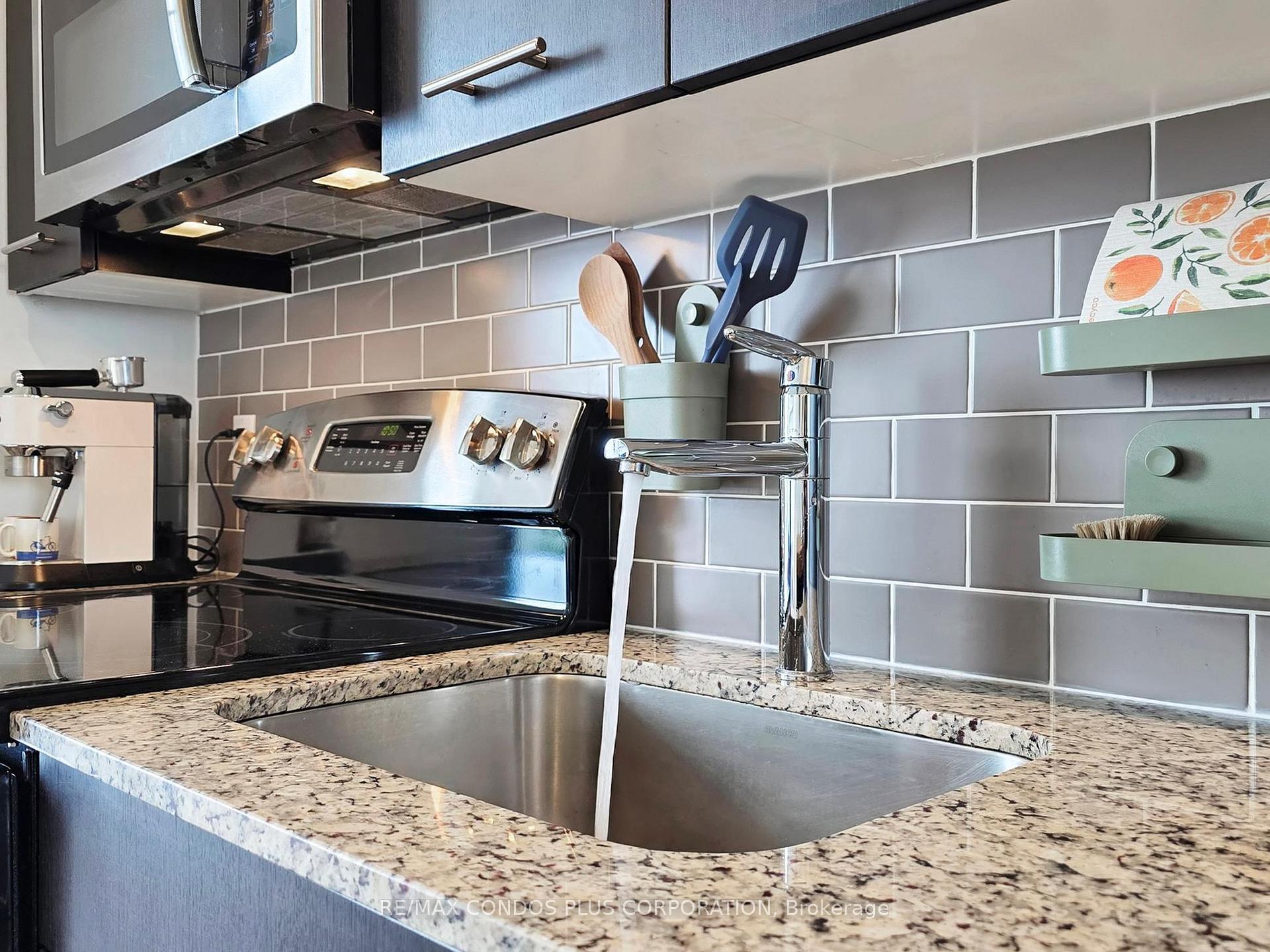 Photo 11 of Unit 605, 2055 Danforth Avenue, Toronto, Woodbine Corridor — HOMEH