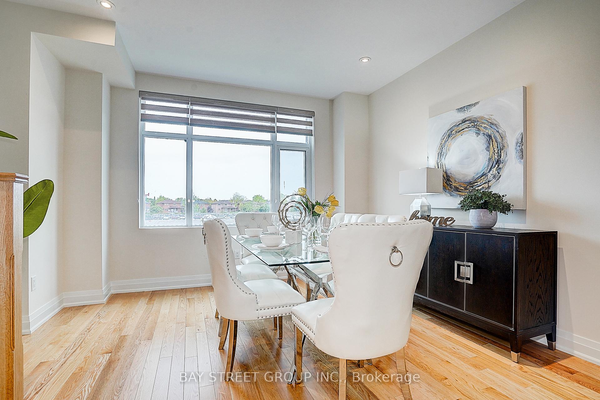 Photo 8 of 22 Teasel Way, Markham, Unionville — HOMEH
