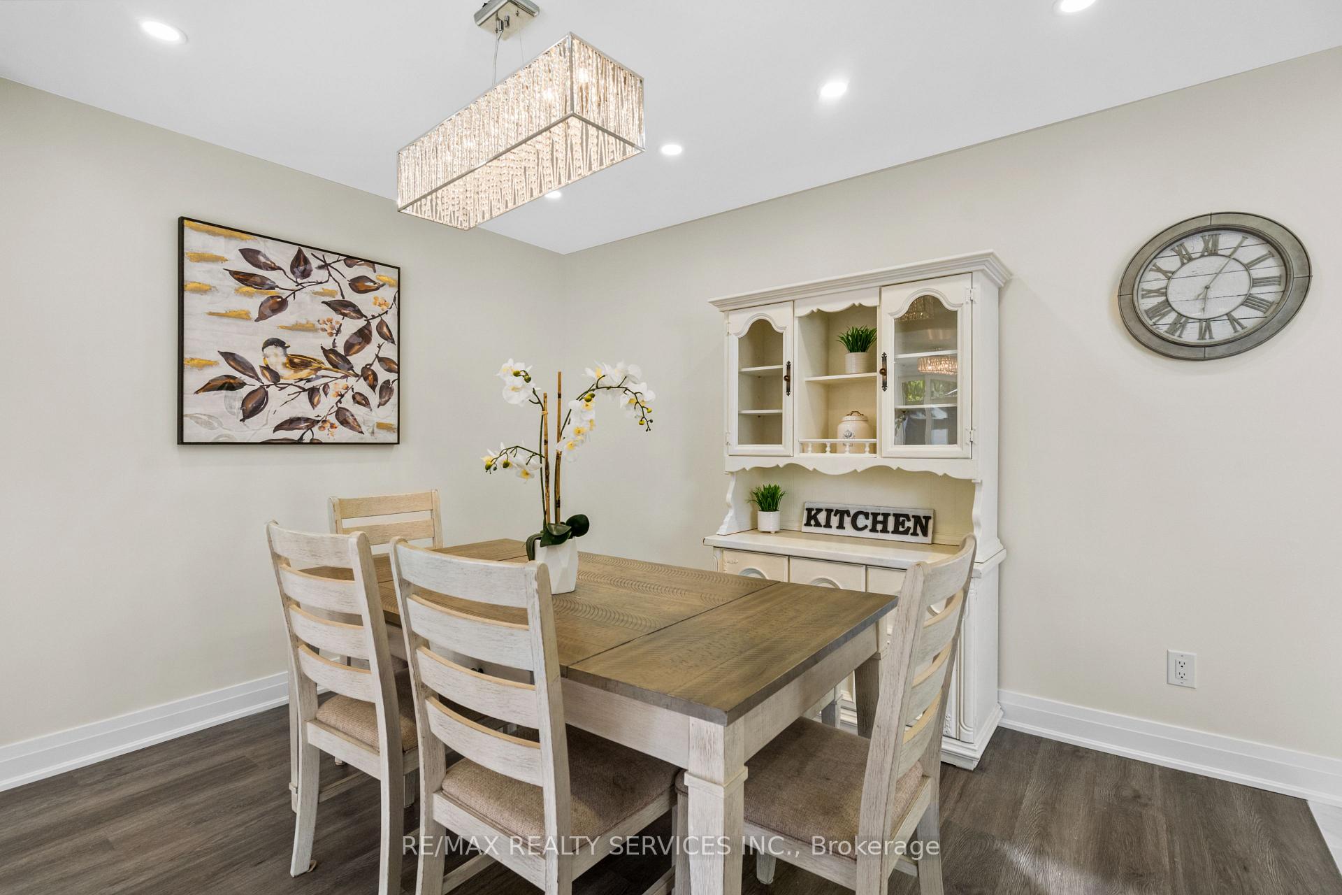 Photo 14 of 42 Horne Drive, Brampton, Brampton North — HOMEH