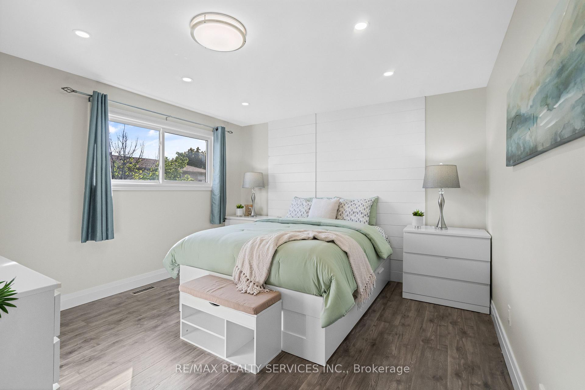 Photo 27 of 42 Horne Drive, Brampton, Brampton North — HOMEH