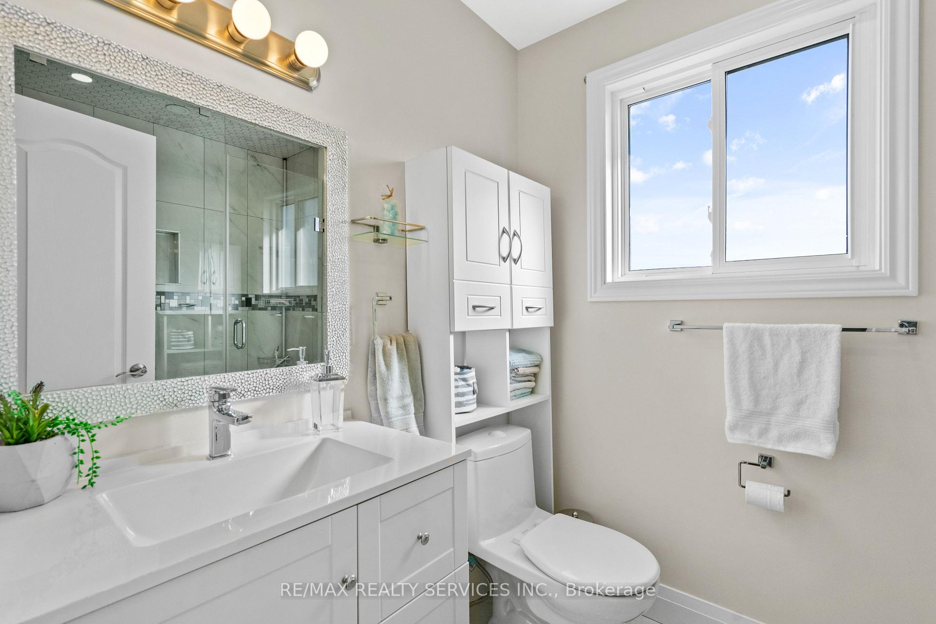 Photo 28 of 42 Horne Drive, Brampton, Brampton North — HOMEH