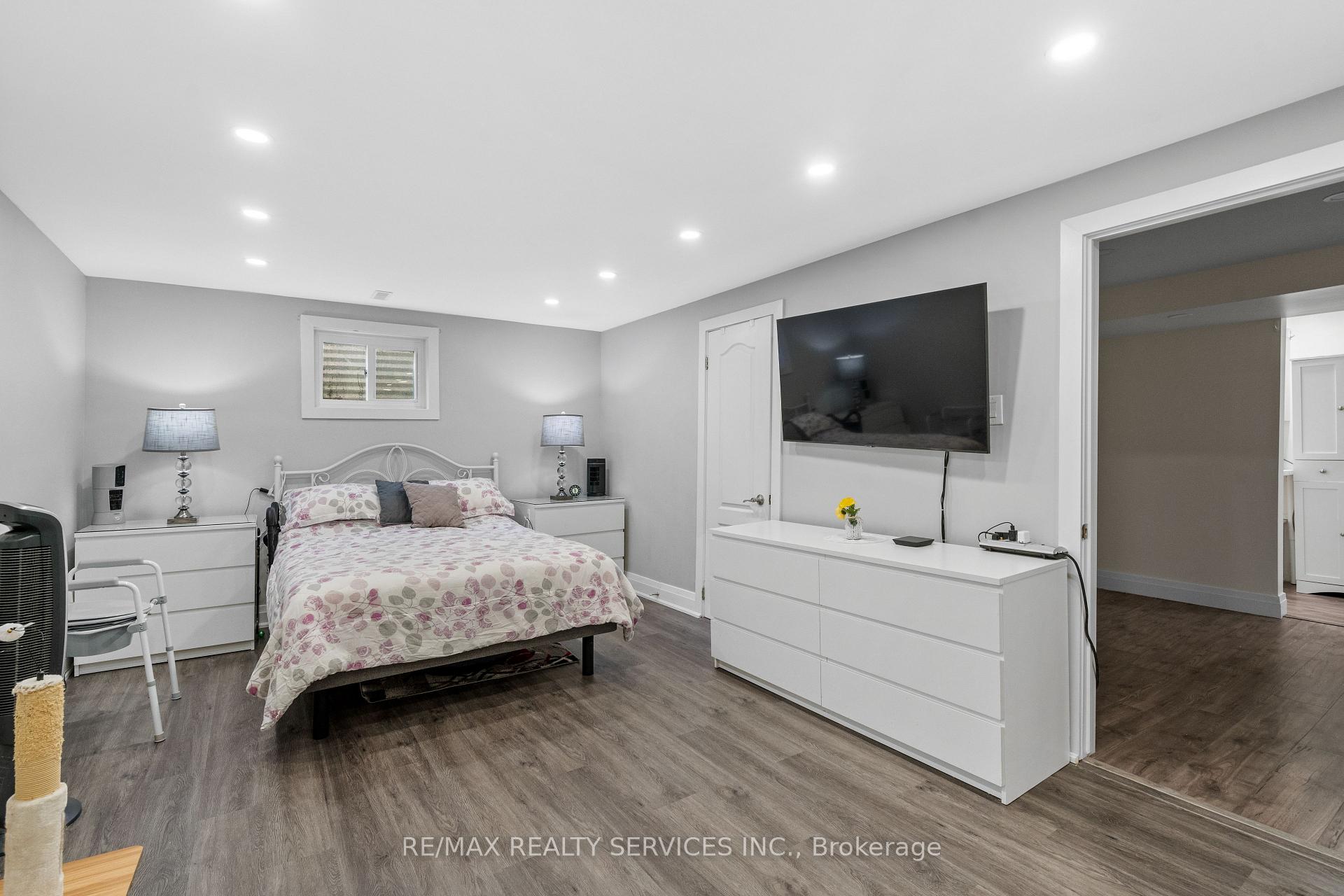 Photo 42 of 42 Horne Drive, Brampton, Brampton North — HOMEH