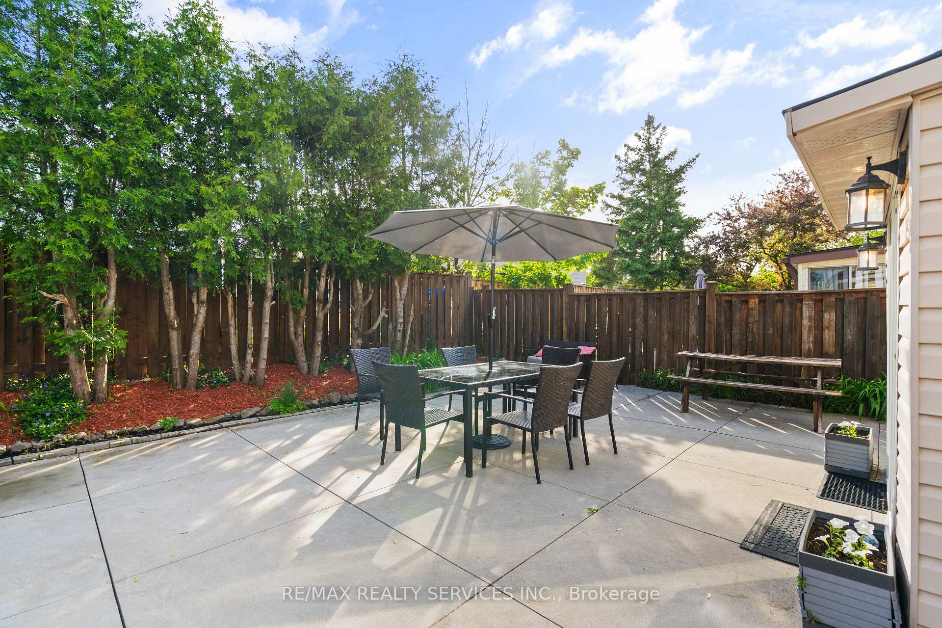 Photo 49 of 42 Horne Drive, Brampton, Brampton North — HOMEH