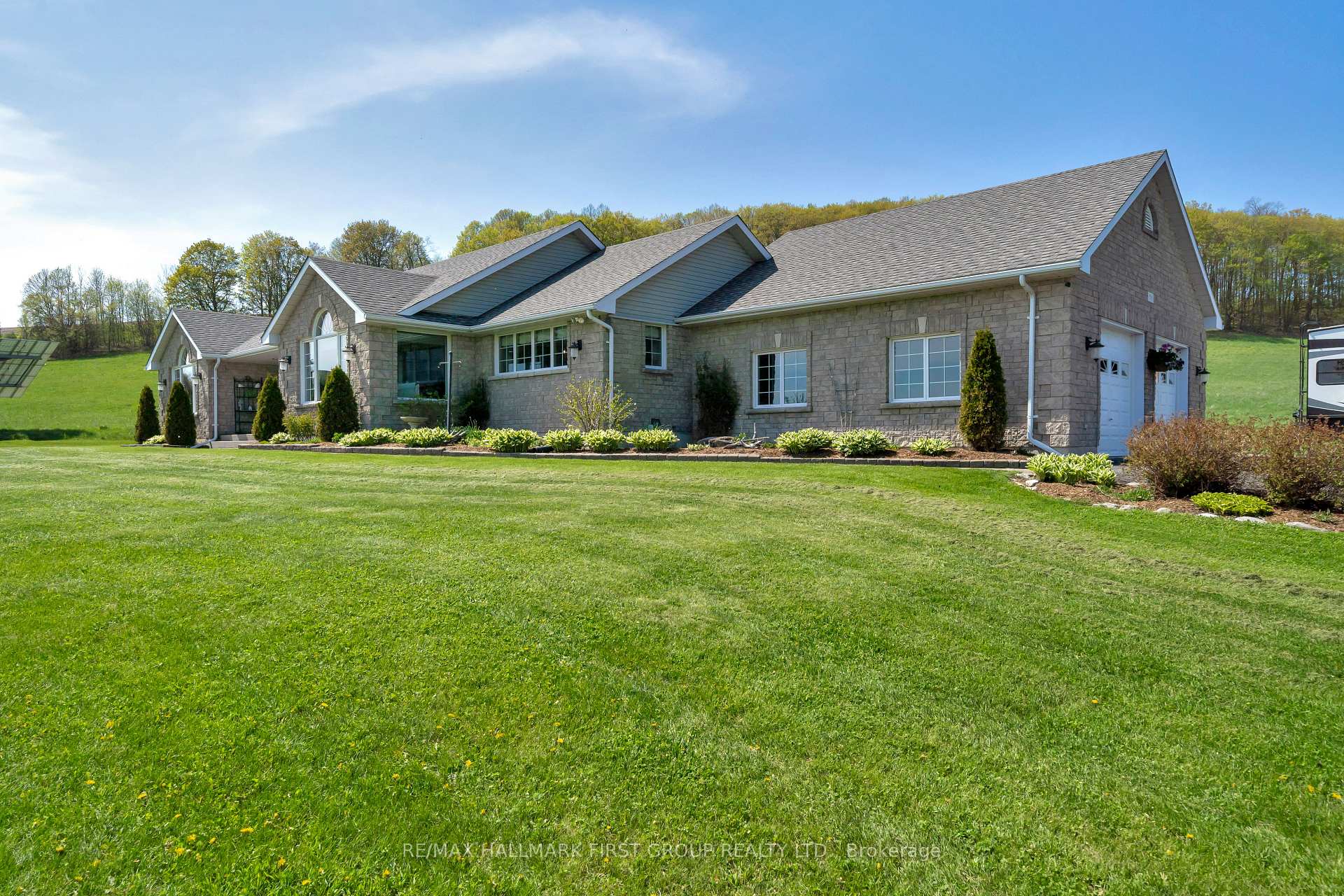 Photo 4 of 8160 Jibb Road, Hamilton Township, Rural Hamilton — HOMEH