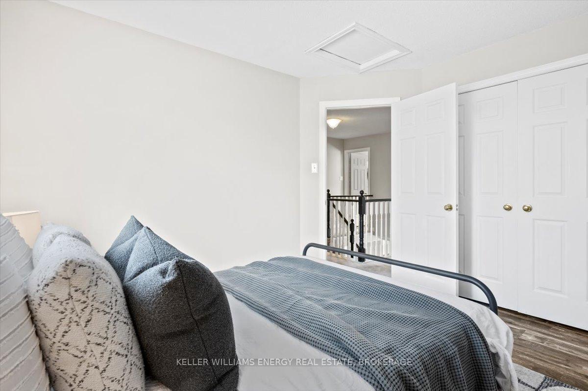 Photo 28 of 2 Resnik Drive, Clarington, Newcastle — HOMEH