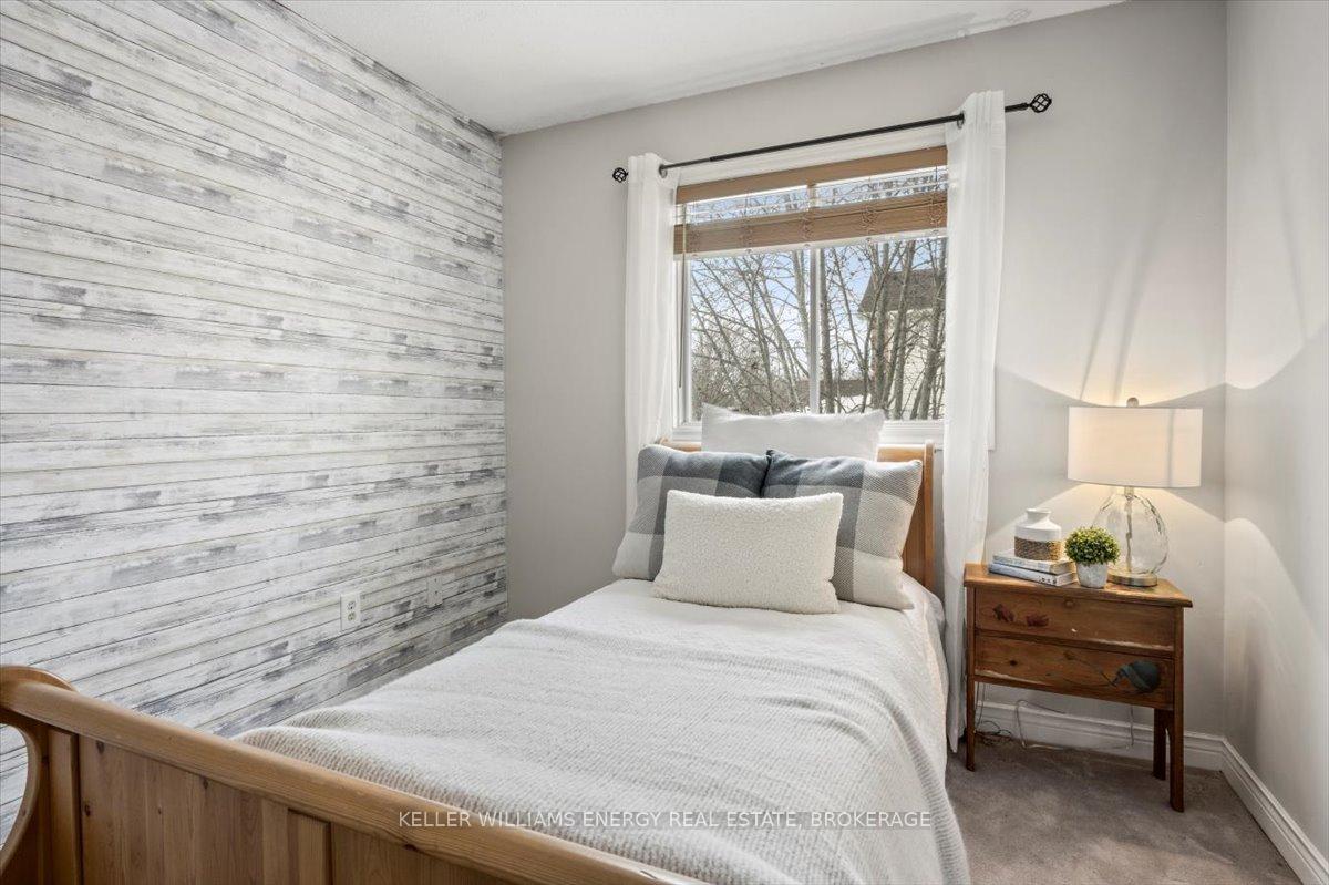 Photo 26 of 2 Resnik Drive, Clarington, Newcastle — HOMEH