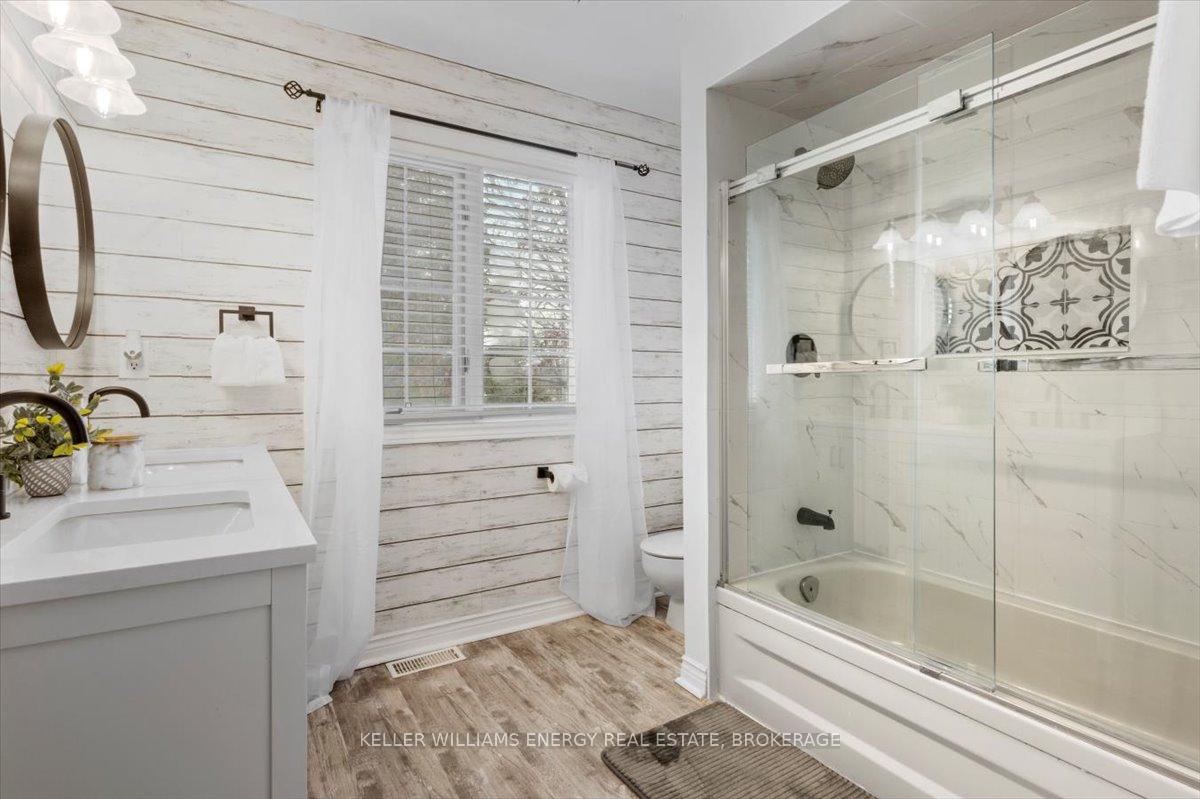 Photo 27 of 2 Resnik Drive, Clarington, Newcastle — HOMEH