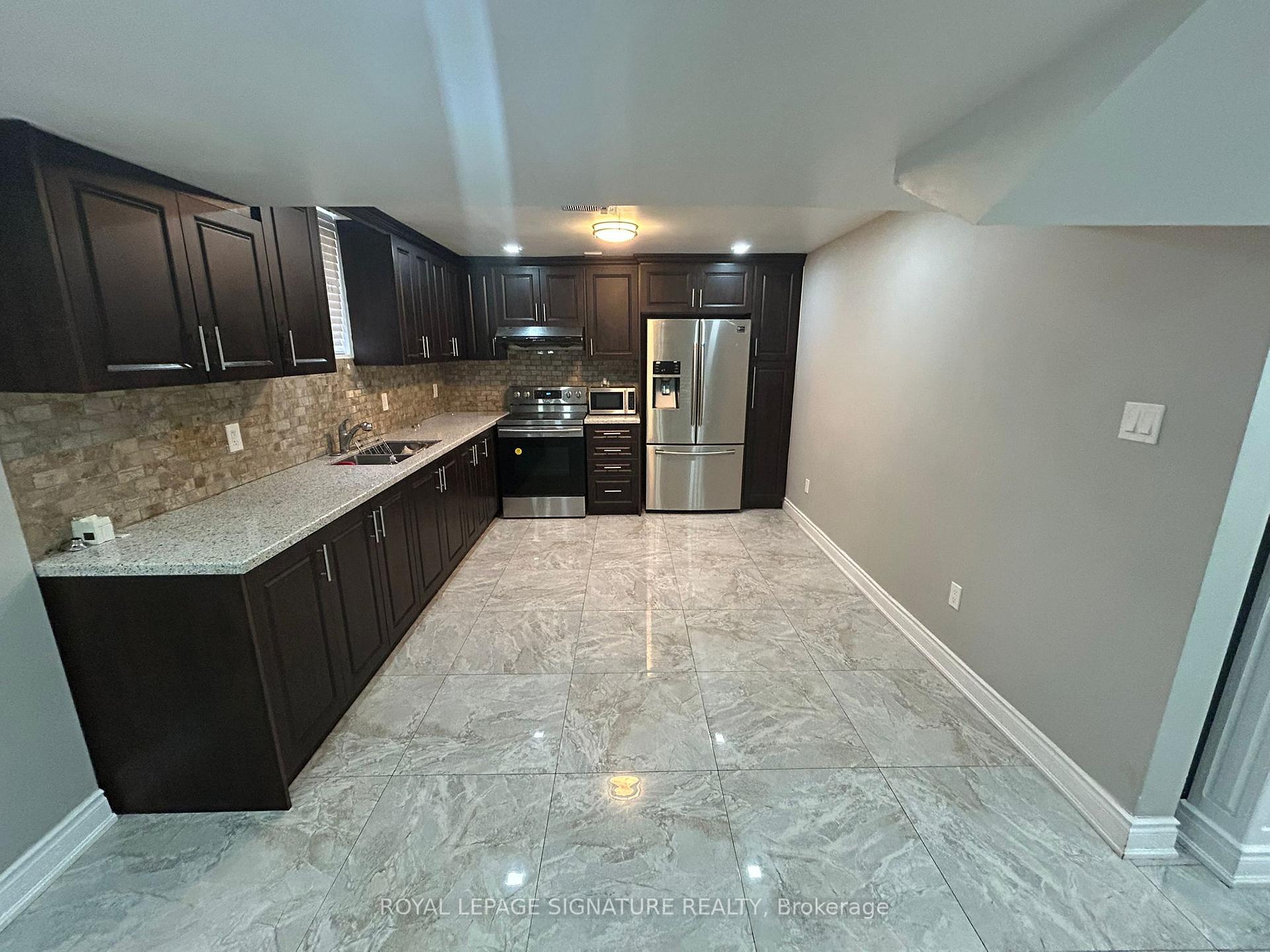 Photo 2 of Unit Bsmt, 6 Almond Street, Brampton, Bram East — HOMEH