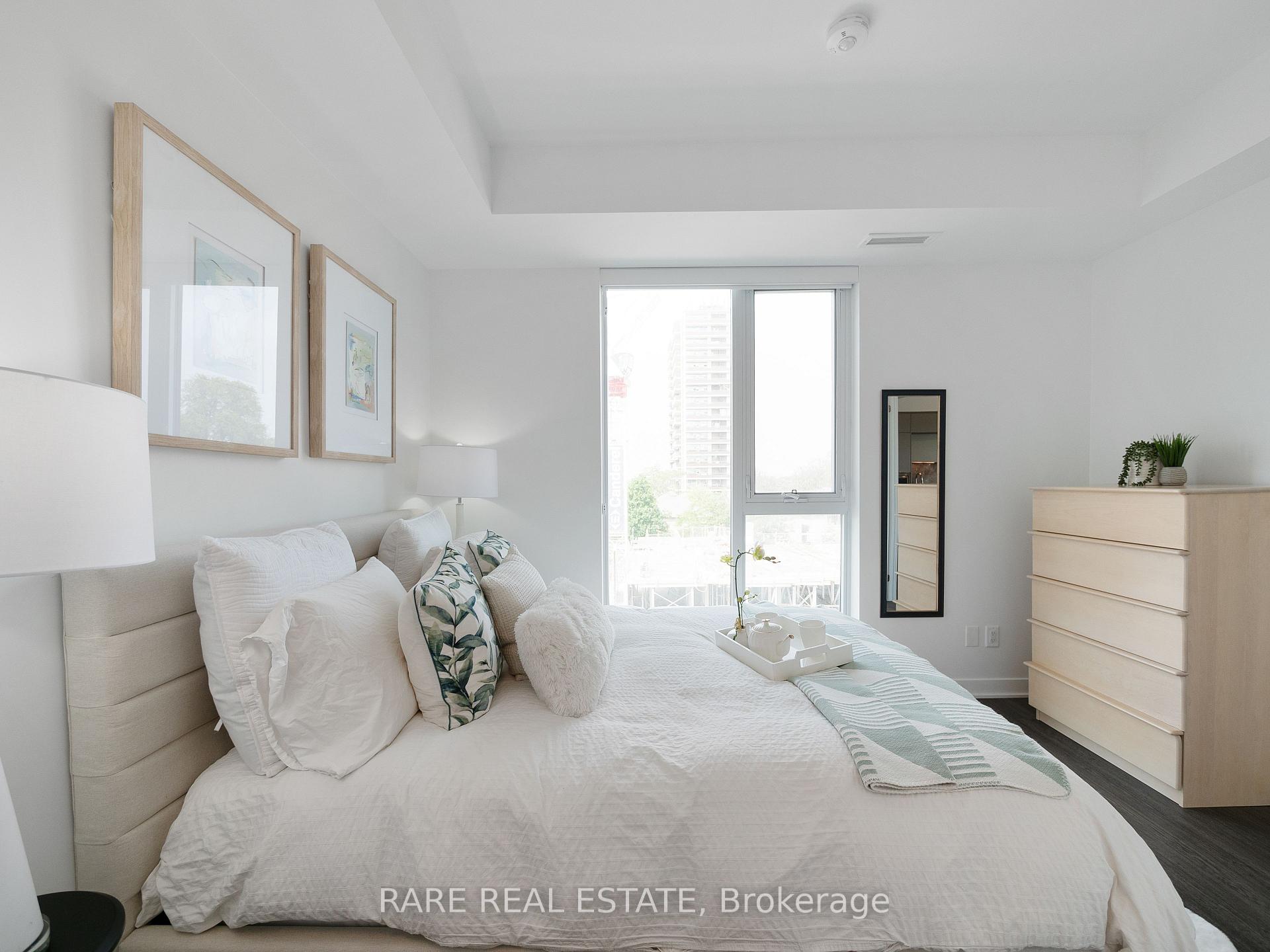 Photo 7 of Unit 601, 185 Alberta Avenue, Toronto, Oakwood Village — HOMEH