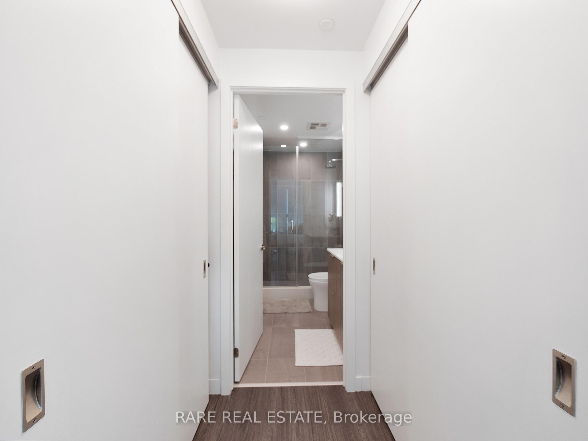Photo 10 of Unit 601, 185 Alberta Avenue, Toronto, Oakwood Village — HOMEH