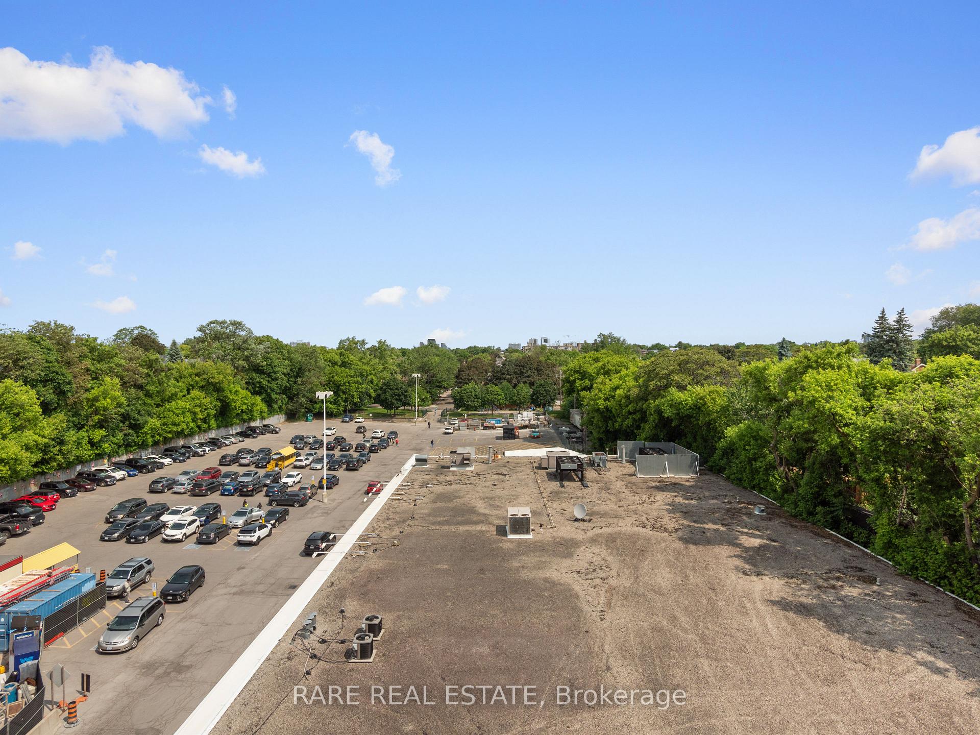Photo 20 of Unit 601, 185 Alberta Avenue, Toronto, Oakwood Village — HOMEH