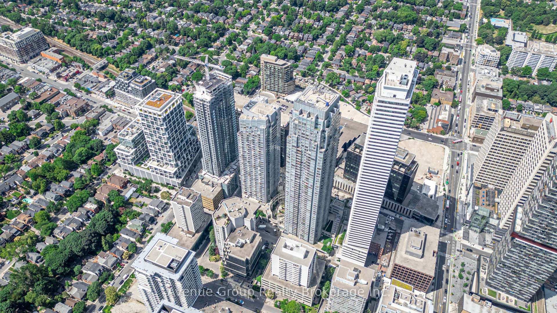 Photo 1 of Unit 3308, 2191 Yonge Street, Toronto, Mount Pleasant West — HOMEH