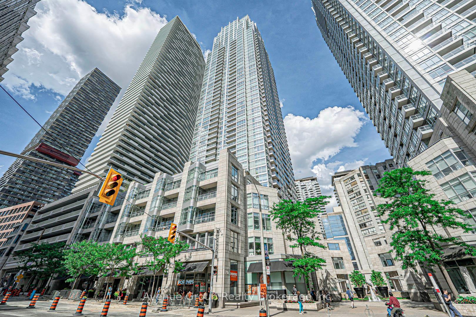 Photo 13 of Unit 3308, 2191 Yonge Street, Toronto, Mount Pleasant West — HOMEH