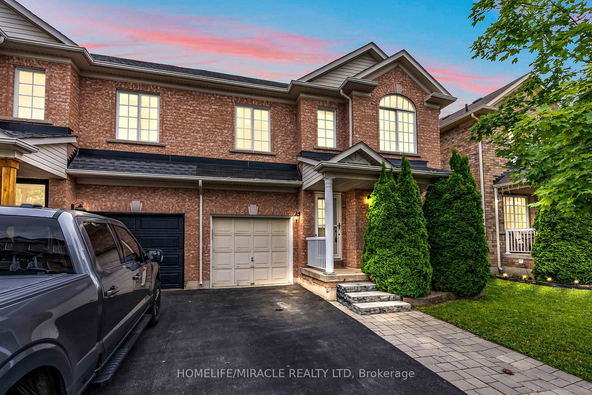 Photo 1 of 14 Olivett Lane, Brampton, Fletcher's Meadow — HOMEH