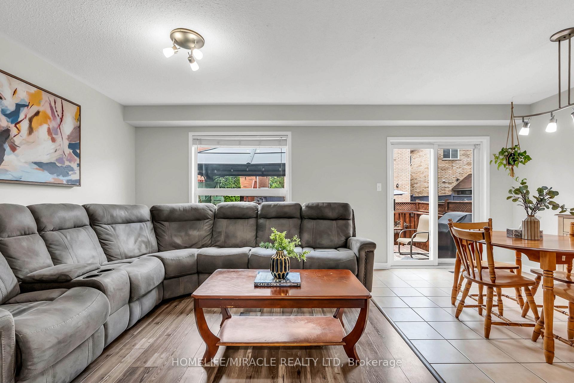Photo 20 of 14 Olivett Lane, Brampton, Fletcher's Meadow — HOMEH