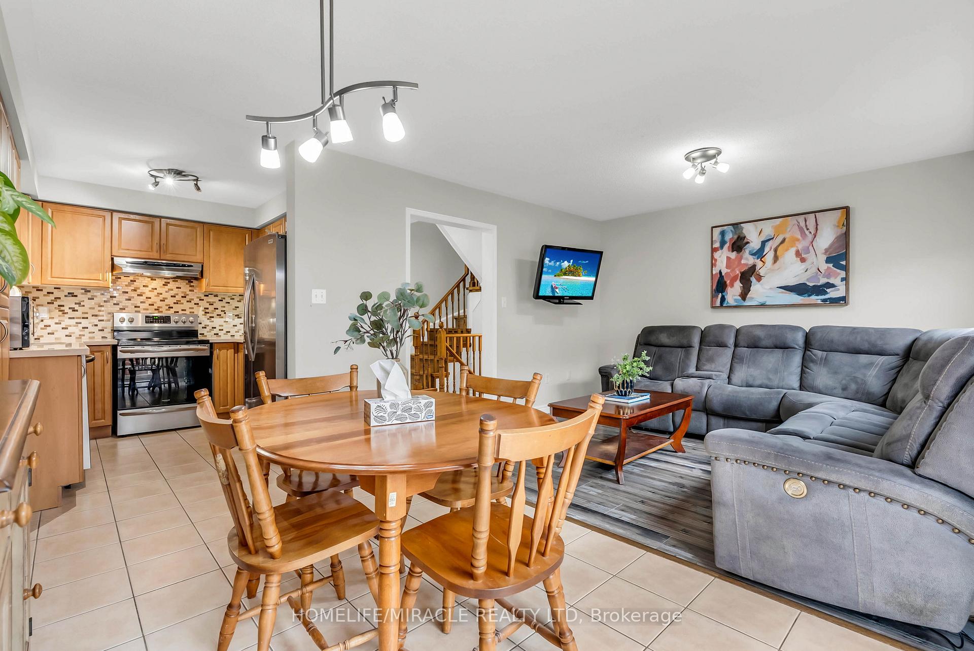Photo 16 of 14 Olivett Lane, Brampton, Fletcher's Meadow — HOMEH