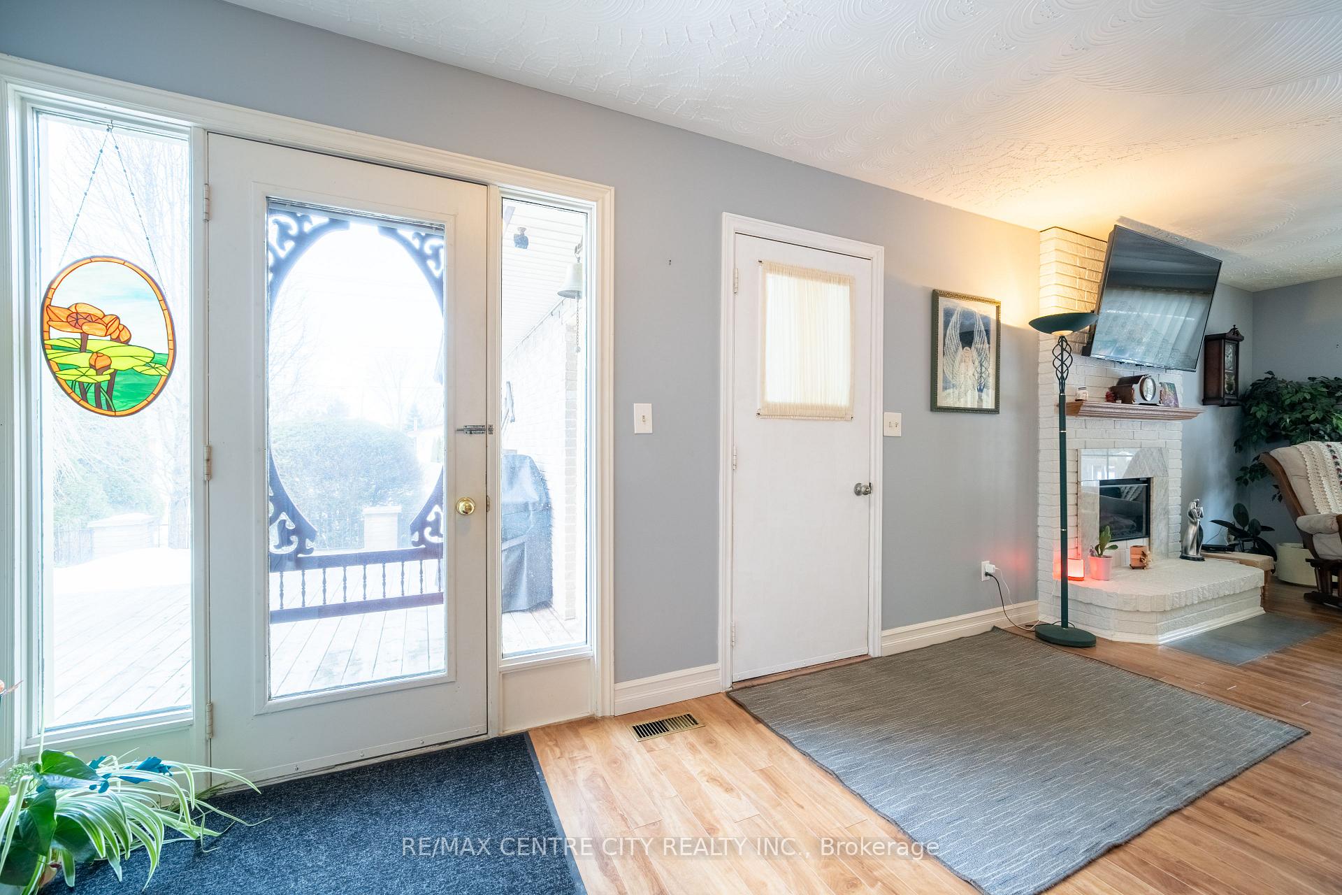 Photo 11 of 410 Beattie Street, Strathroy-Caradoc, SW — HOMEH